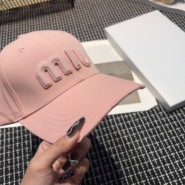 Miu Miu Hat MUH00233